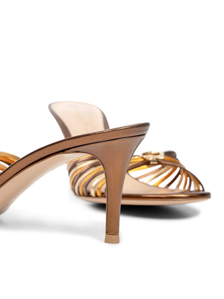 Vyna Heel in Metallic-Optik