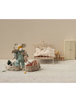 Babymaus in Tragetasche - Rose
