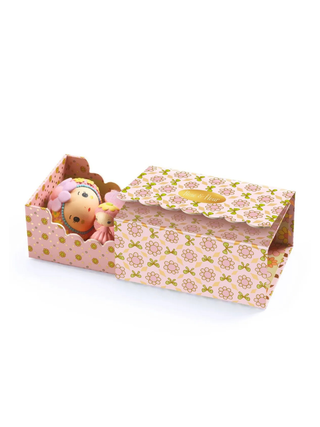 Tinyly: Rose Tinyroom