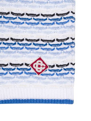Gehäklete Shorts in Blau/Weiß