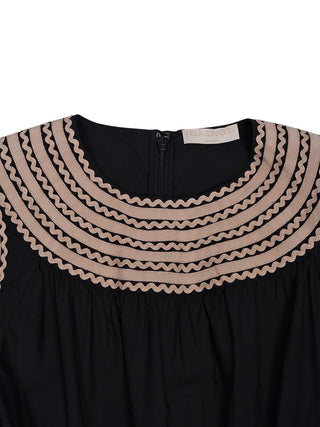 Kurzes Kleid Fiora mit langen Ärmeln