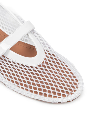 Flache Ballerinas aus Netzstoff in Weiß