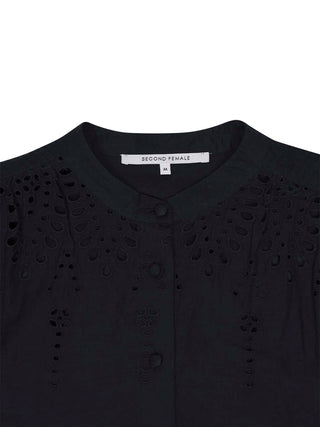 Camil Bluse mit Lochstickerrei