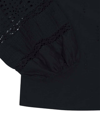 Camil Bluse mit Lochstickerrei