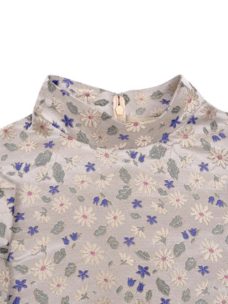 Kleid mit Blumenmuster und Schleifen-Details
