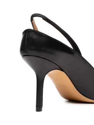 Pumps mit Sling Back in Schwarz