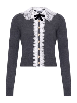 Graue Feinstrickjacke mit Spitzenkragen